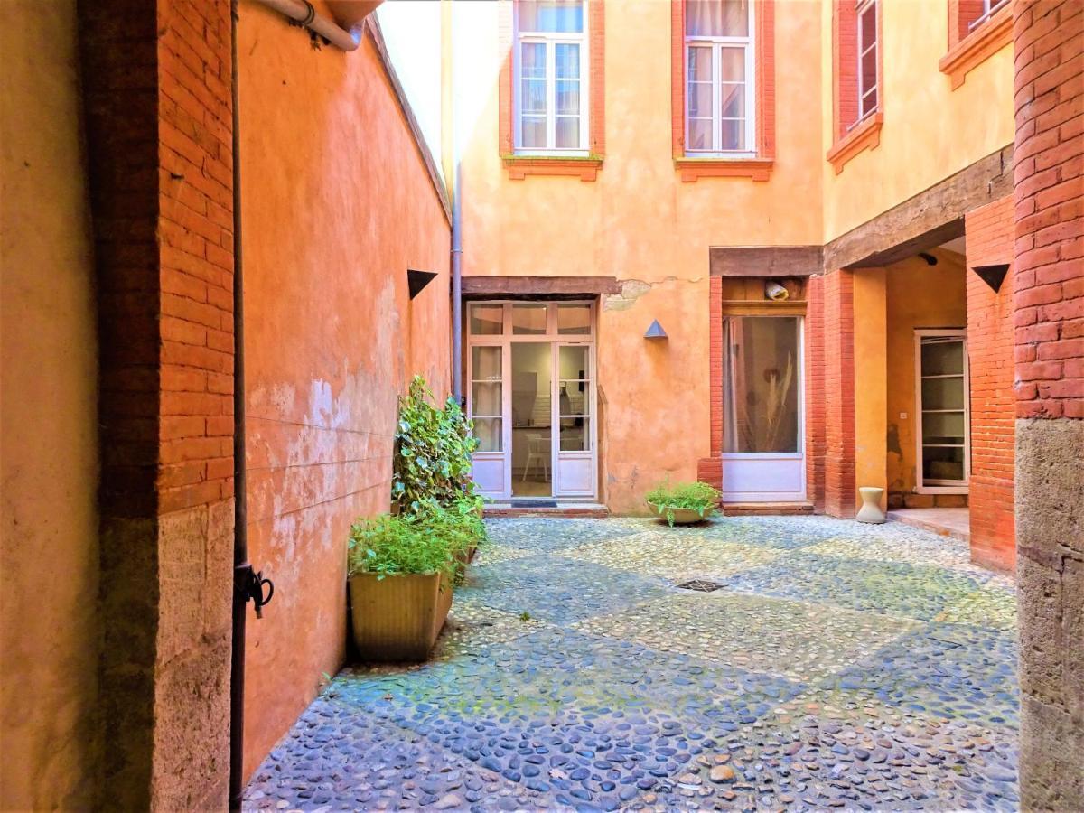 Sublime Cocon Pour 2 Aux Portes De La Place Nationale - Proximite Immediate Toutes Commodites Et Sites D'Interets Apartment Montauban Luaran gambar